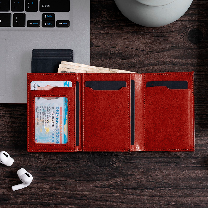 Crimson Red | Rojo carmesí